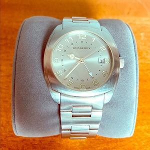 Men’s Burberry Quartz Watch: BU-7200
